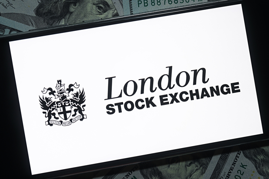 britischer-aktienmarkt-startet-mit-historischem-höchststand