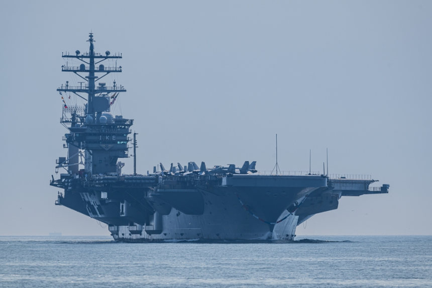 USA verstärken Militärpräsenz und erhöhen Druck auf Iran