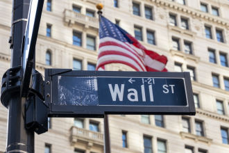 wall-street-feiert-hormus-öffnung-mit-kursfeuerwerk